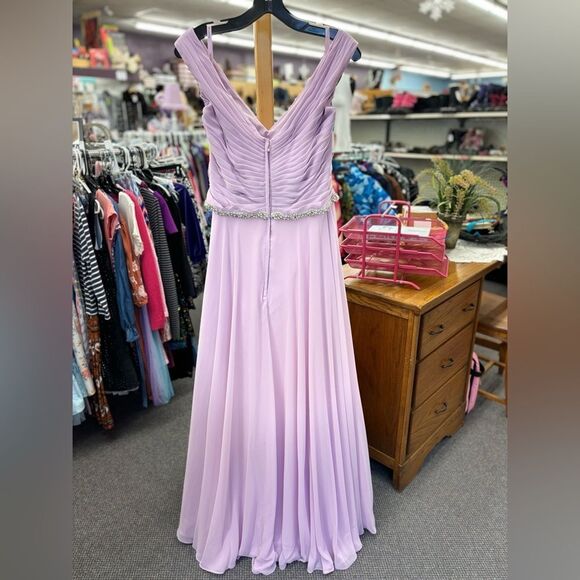 Morilee Ladies 10 Lavender / Light Purple Formal Dress - Picture 5 of 10